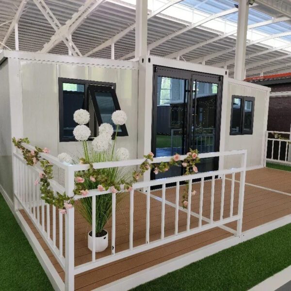 China 20FT 40FT Container Modular House 3 4 5 Bedroom Modern Tiny Home Flat Pack 20ft Modular Container Home For Living