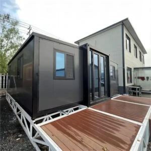 Luxury 3 Bedroom 40FT 20FT Expandable Prefab Office Modern Portable Mobile Shipping Container House Movable Extendable House